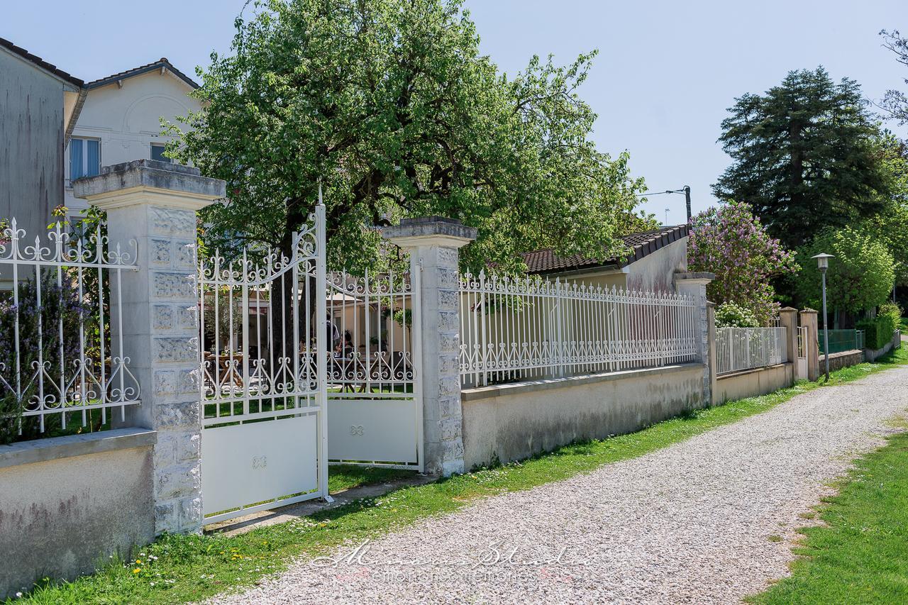 Hotel Beau Rivage Nogent-sur-Seine Exterior foto